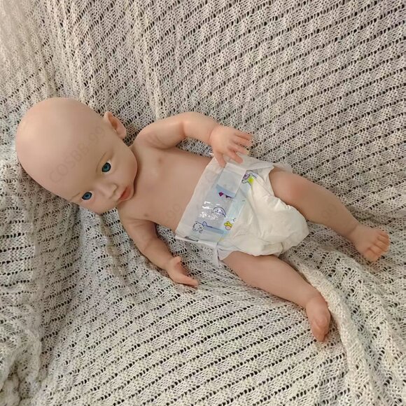 45cm Cute Reborn Newborn 3kg Full Body Platinum Silicone Reborn Baby Girl Dolls - Picture 2 of 12